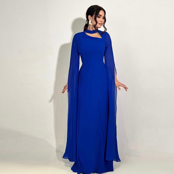 Damenlangkleid A-Linie – Asymmetrischer Ausschnitt mit Cut-out