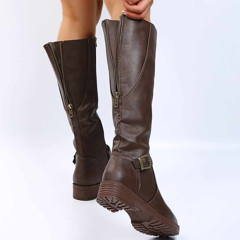 Bottes Cavalières Femme Montantes – Détail Boucle et Silhouette Structurée