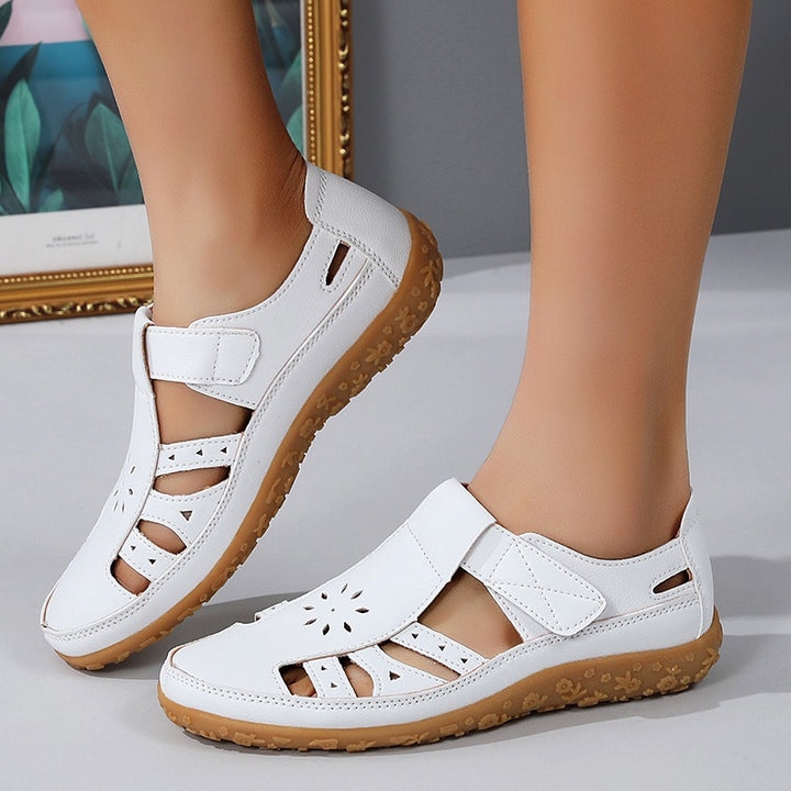 Damen Sandalen Geschlossener Zehenbereich – Obermaterial mit Ausschnitten und Kontrastnähten Klettverschluss