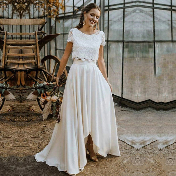 Completo donna in mussola con top in pizzo e gonna maxi – Vita alta