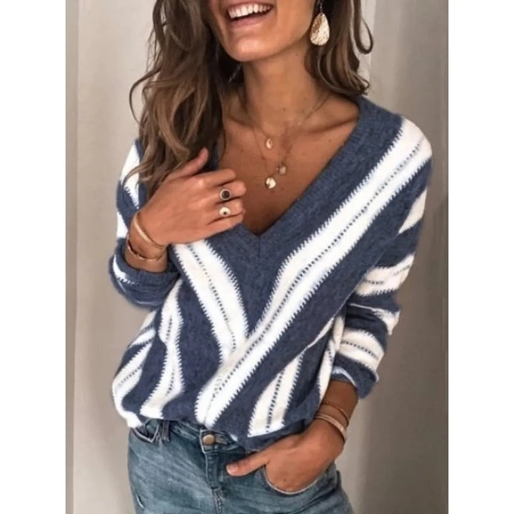 Pull Femme en Maille Col V – Rayures Chevron Coupe Loose