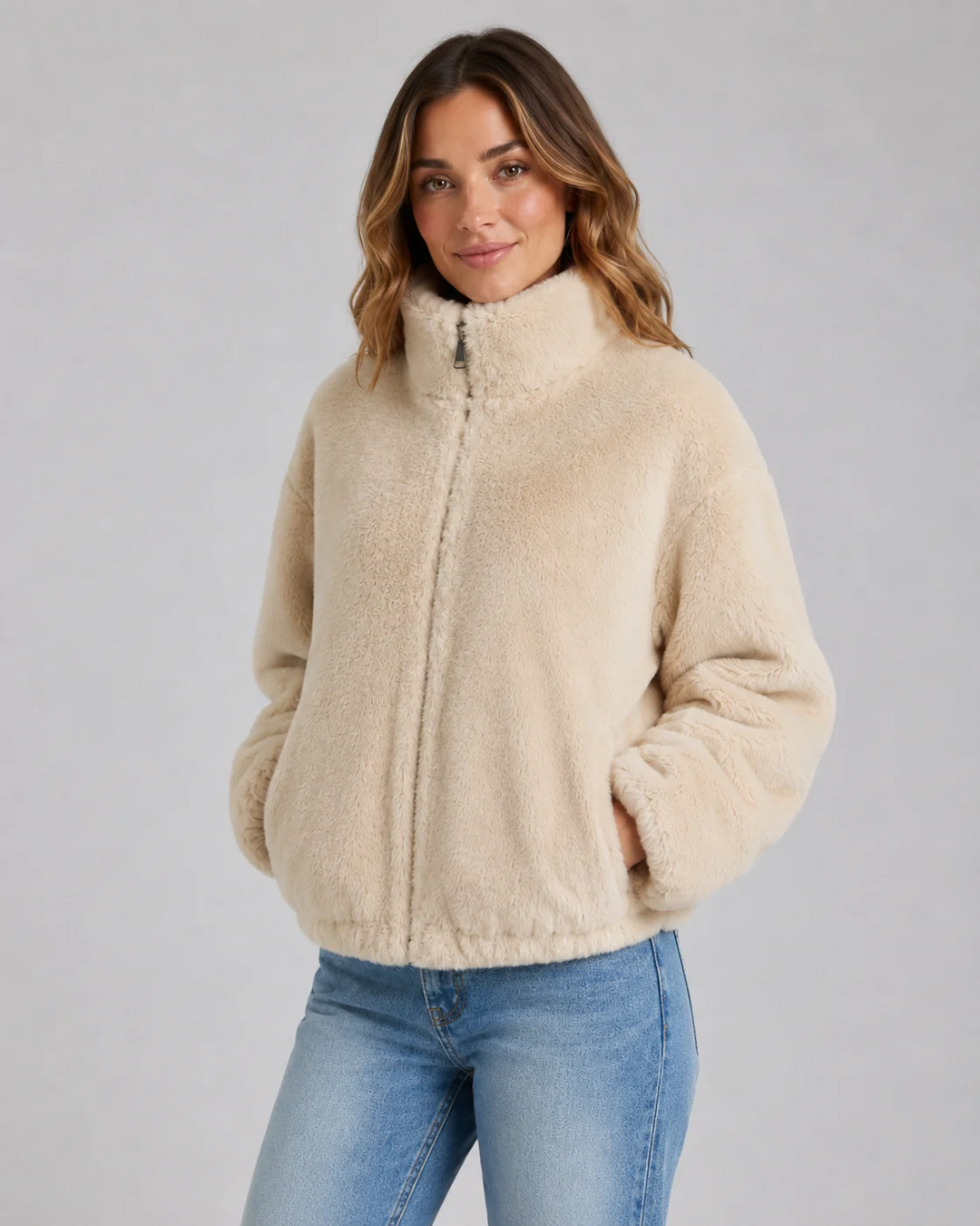 Veste Teddy Femme – Col Montant Zippé Coupe Courte
