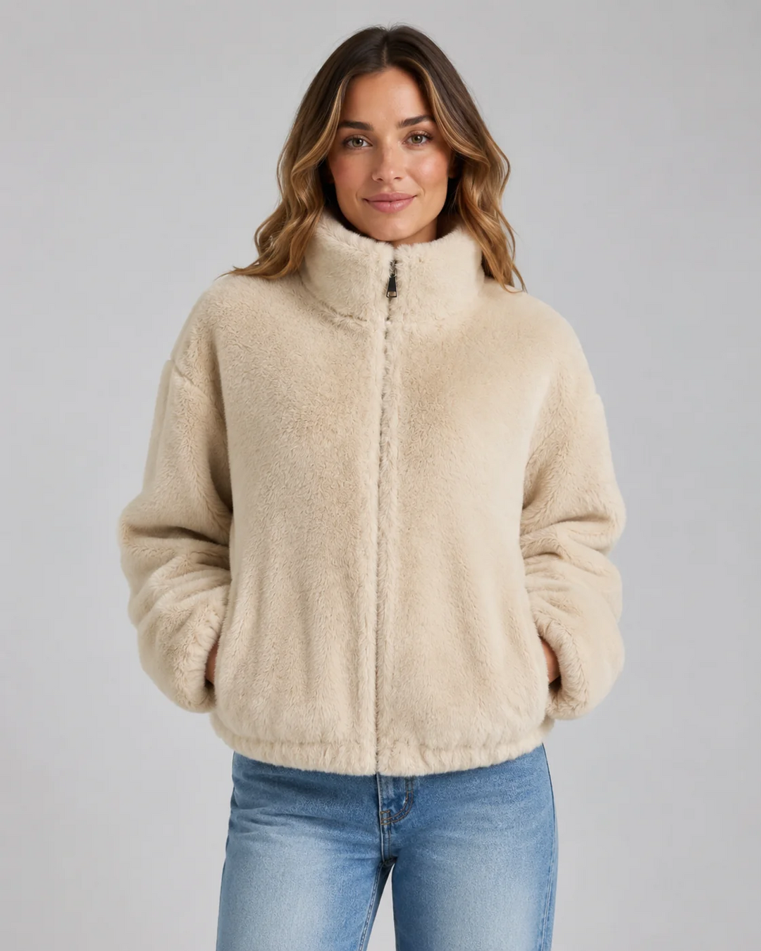 Veste Teddy Femme – Col Montant Zippé Coupe Courte