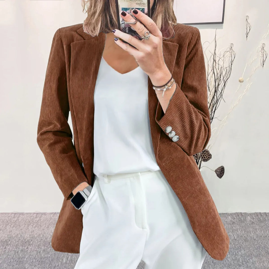 Blazer Femme en Velours Côtelé – Coupe Cintrée Élégante