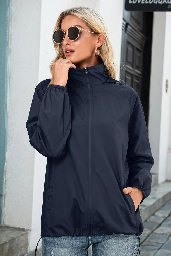 Veste Femme Légère en Fibre – Coupe Mi-Longue à Capuche Imperméable
