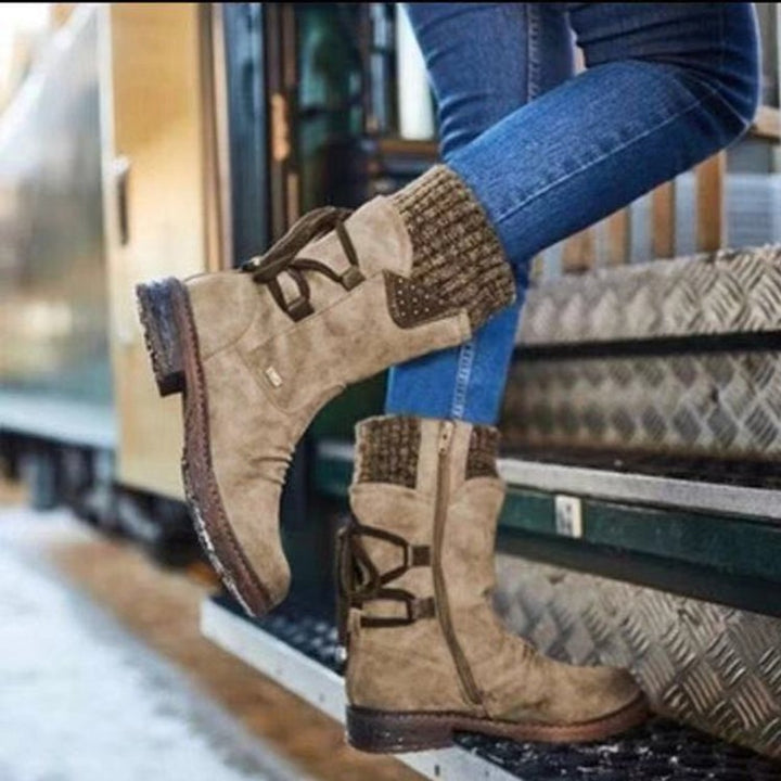 Damenstiefel mit weichem Schaft – niedriger Absatz, runde Zehenkappe, Martens-Stil