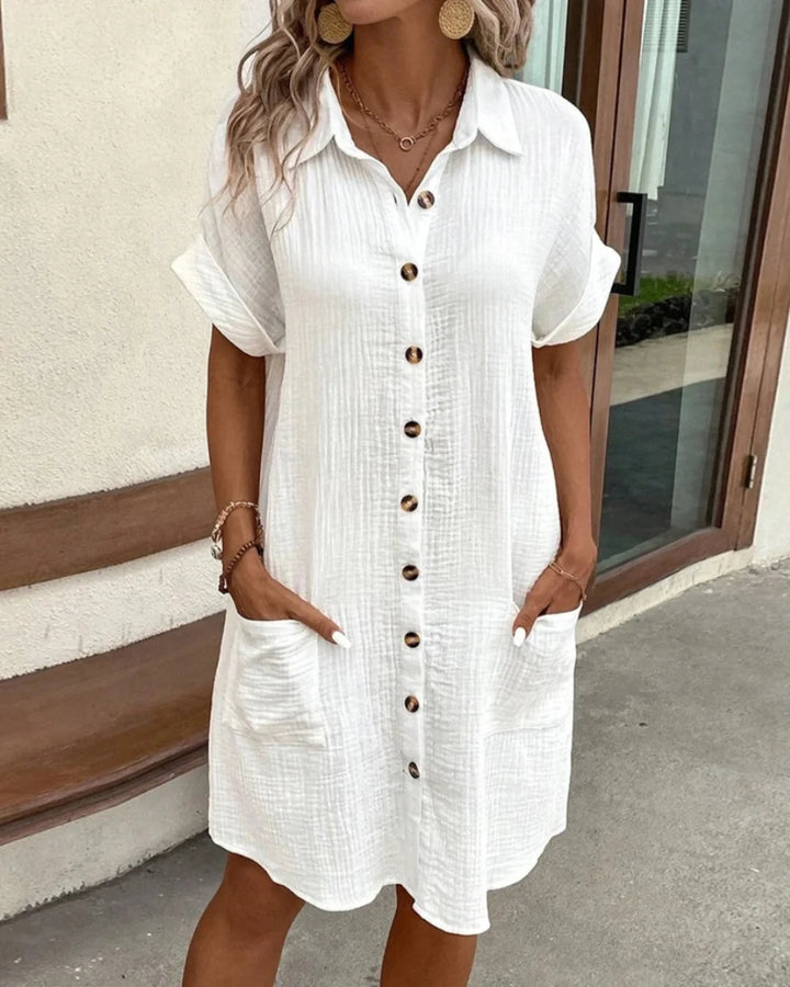 Kurzes Hemdkleid aus Baumwollmischung für Damen – Weiter, geknöpfter Schnitt