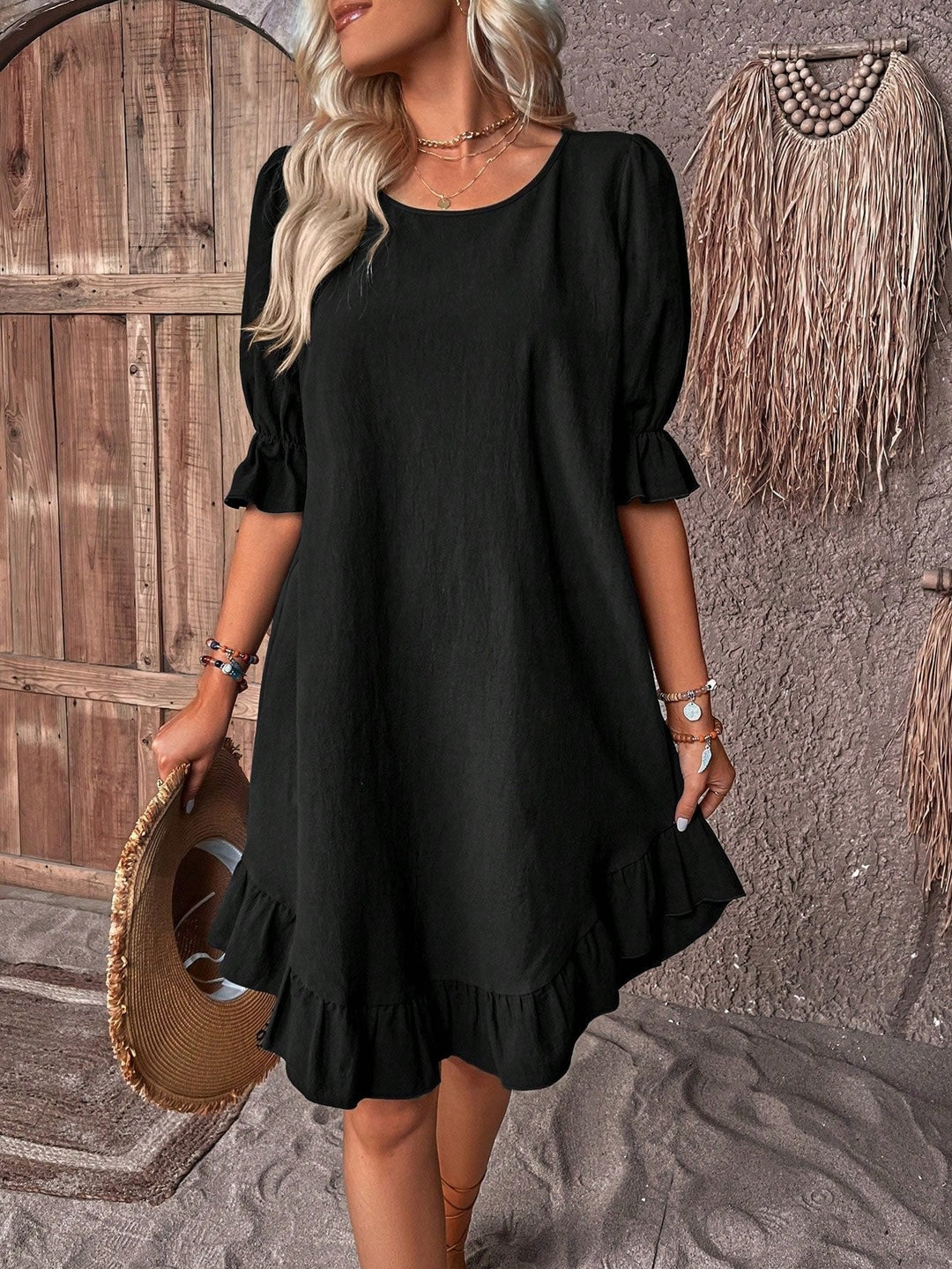 Mini-Kleid für Damen aus strukturiertem Stoff – Volantkragen, Puffärmel, A-Linien-Schnitt