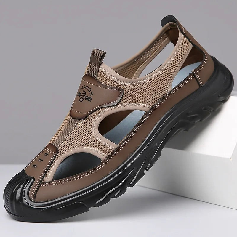 Men's Closed-Toe Hiking Sandals – Breathable Mesh & Grip Sole