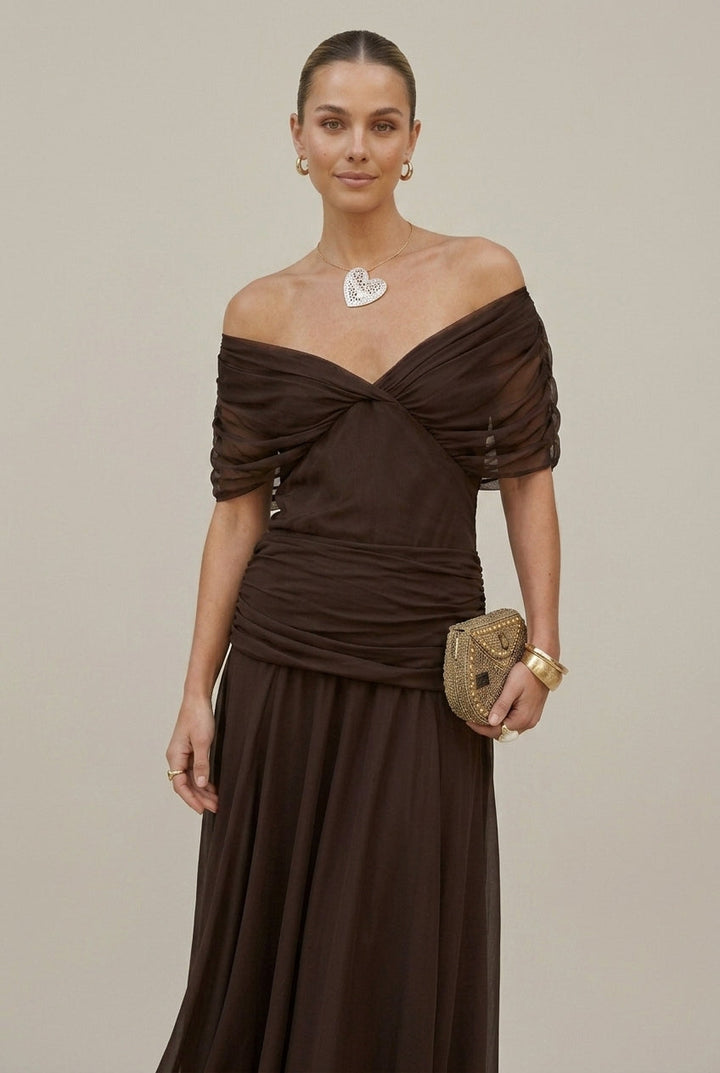 Damen Maxikleid aus Chiffon – Freie Schultern Gerüschte Taille Fließende Passform