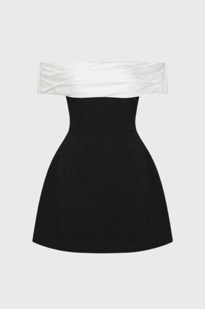 Robe Mini Femme Épaules Dénudées – Coupe Moulante avec Détail Contrasté