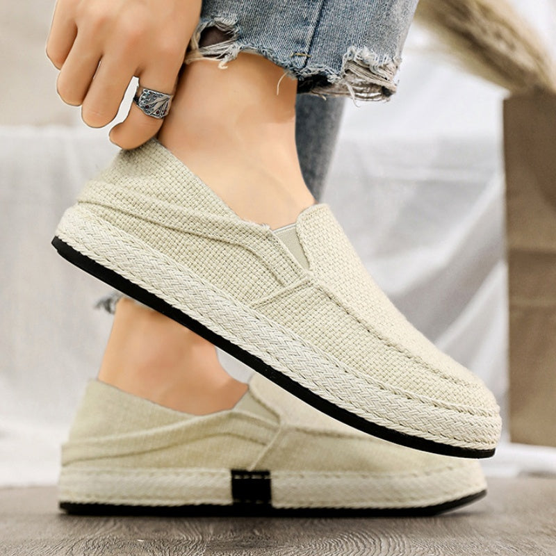 Mocassini da uomo in lino – Slip-on con punta tonda e cucitura moc-toe