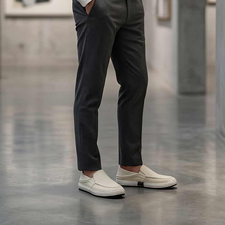 Mocassini da uomo in lino – Slip-on con punta tonda e cucitura moc-toe