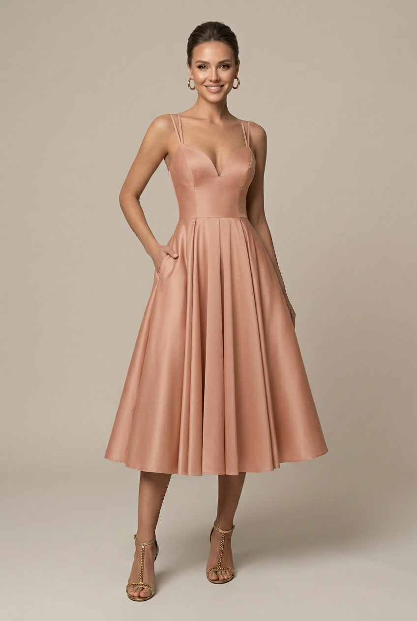 Midikleid für Damen A-Linie – V-Ausschnitt mit doppelten Trägern, ausgestellter Rock