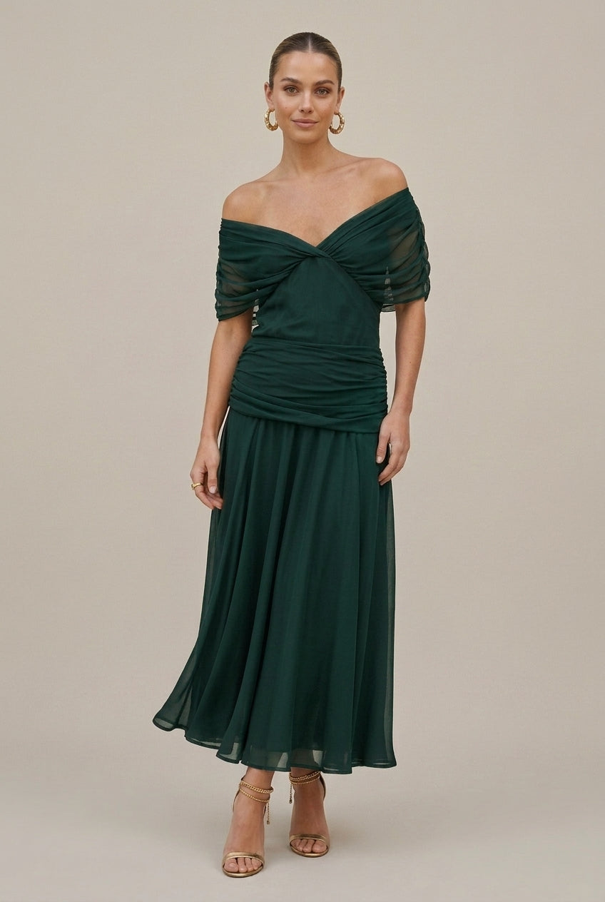 Damen Maxikleid aus Chiffon – Freie Schultern Gerüschte Taille Fließende Passform