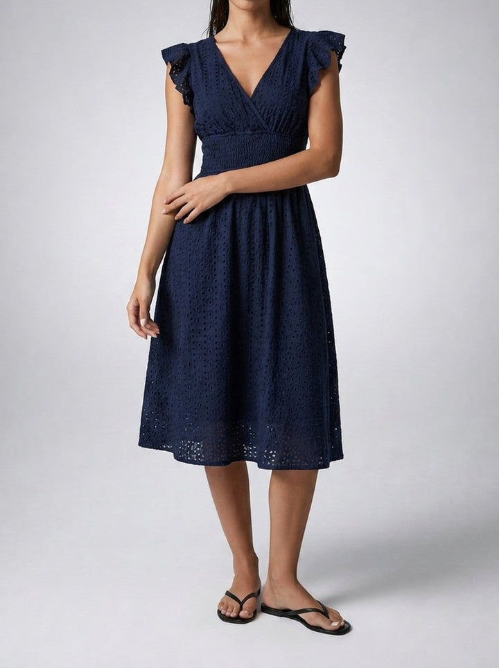 Vestito midi da donna in broderie anglaise – scollo a V e maniche corte volantate