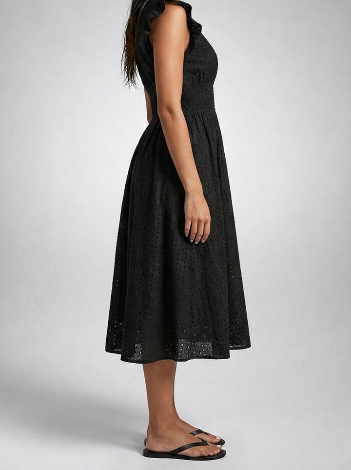 Vestito midi da donna in broderie anglaise – scollo a V e maniche corte volantate